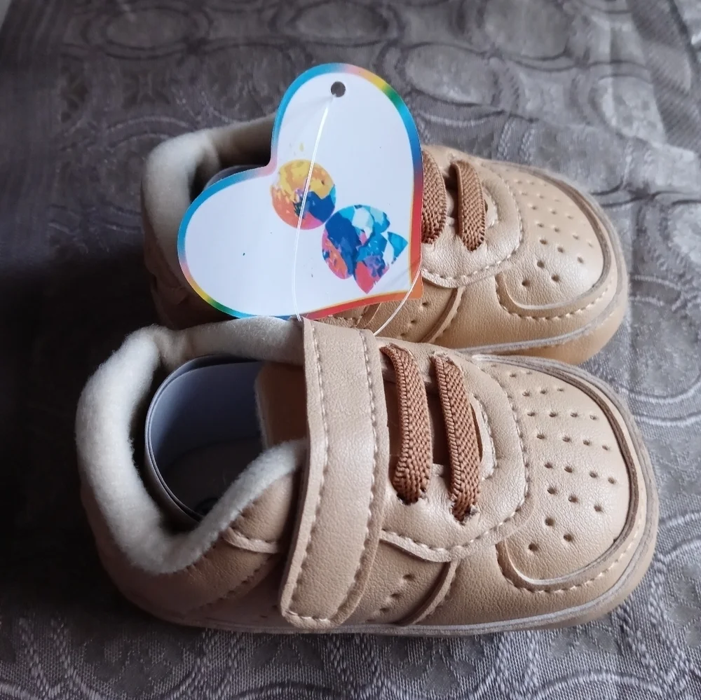 Brand new tan size 11 boys toddler shoes